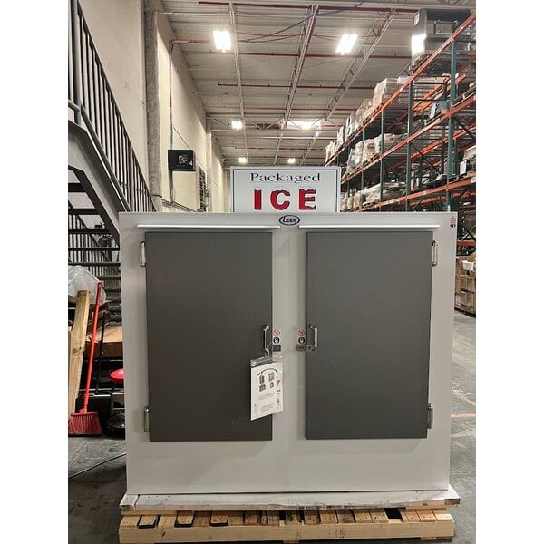 Scratch and Dent Leer 60AS-R290 73" Outdoor Auto Defrost Ice Merchandiser with Straight Front and Galvanized Steel Doors