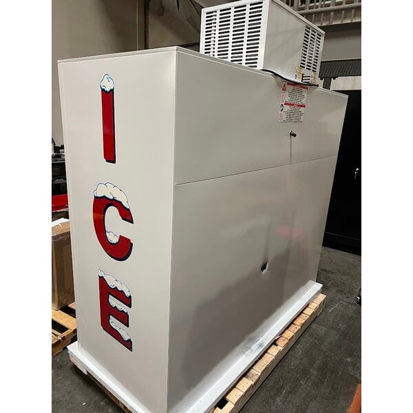 Scratch and Dent Leer 60AS-R290 73" Outdoor Auto Defrost Ice Merchandiser with Straight Front and Galvanized Steel Doors