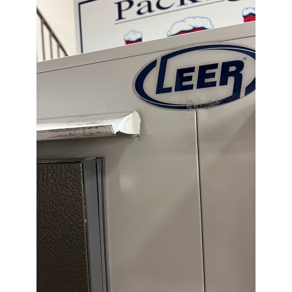 Scratch and Dent Leer 60AS-R290 73" Outdoor Auto Defrost Ice Merchandiser with Straight Front and Galvanized Steel Doors