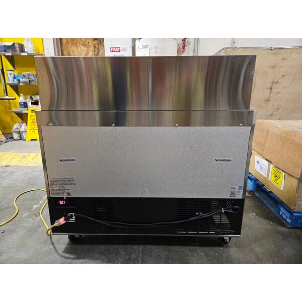 Scratch and Dent Avantco APT-48M-HC 47" 2 Door Mega Top Refrigerated Sandwich Prep Table