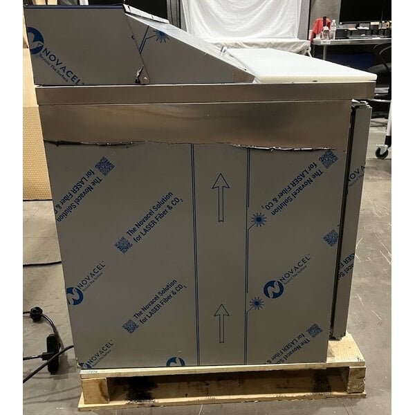 Scratch and Dent Beverage-Air SPE60HC-16 Elite Series 60" 2 Door Refrigerated Sandwich Prep Table