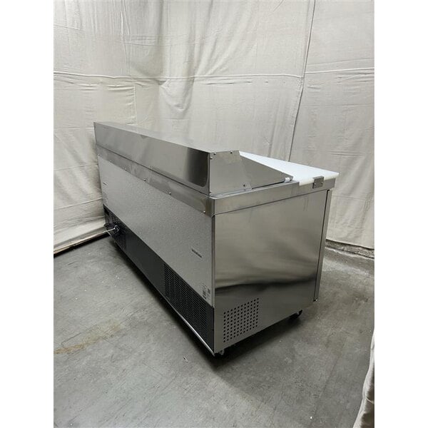 Scratch and Dent Avantco APT-71-HC 70" 3 Door Refrigerated Sandwich Prep Table