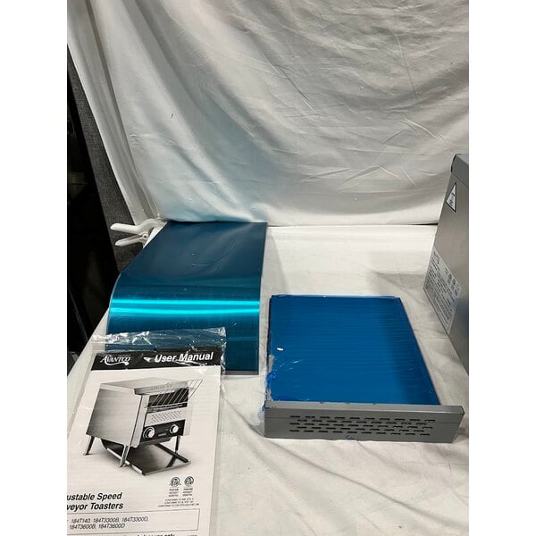 Scratch and Dent Avantco T3300B Commercial 10" Wide Conveyor Toaster with 3" Opening - 208V, 3300W, 800 Slices per Hour