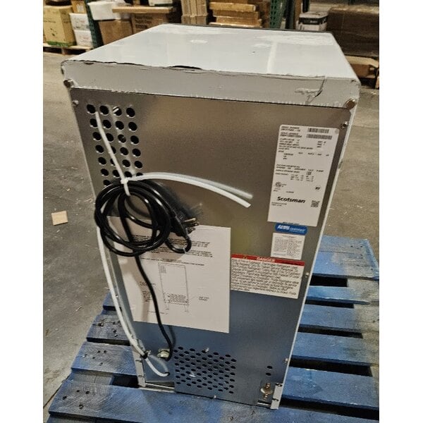 Scratch and Dent Scotsman UN1215AX-1 15" Air-Cooled Undercounter Nugget Ice Machine with 36 lb. Bin