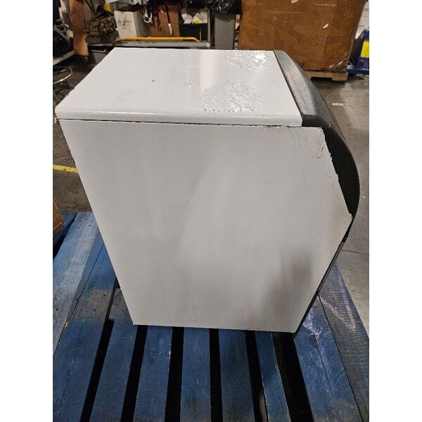 Scratch and Dent Scotsman UN1215AX-1 15" Air-Cooled Undercounter Nugget Ice Machine with 36 lb. Bin