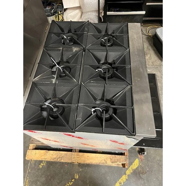 Scratch and Dent Vulcan SX36-6BN SX Series Natural Gas 6 Burner 36" Range with Standard Oven - 198,000 BTU