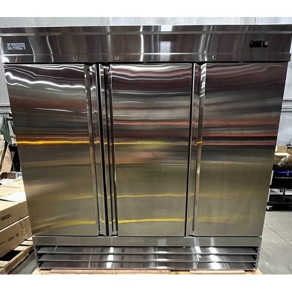 Scratch and Dent Avantco SS-3F-HC 81 5/16" Stainless Steel Solid Door Reach-In Freezer