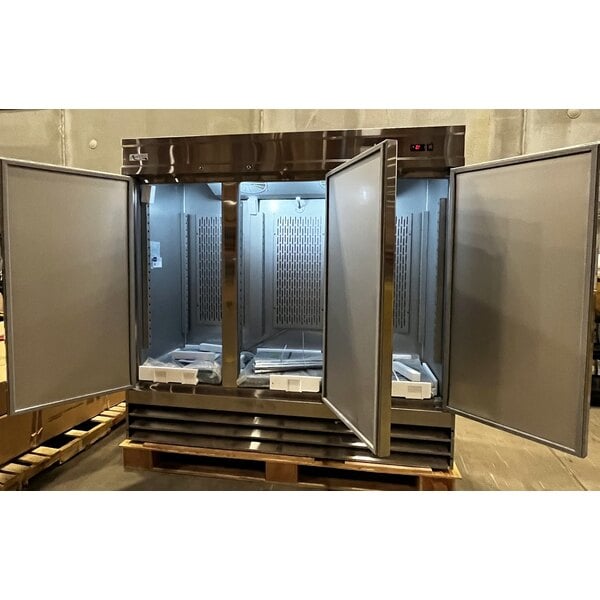 Scratch and Dent Avantco SS-3F-HC 81 5/16" Stainless Steel Solid Door Reach-In Freezer