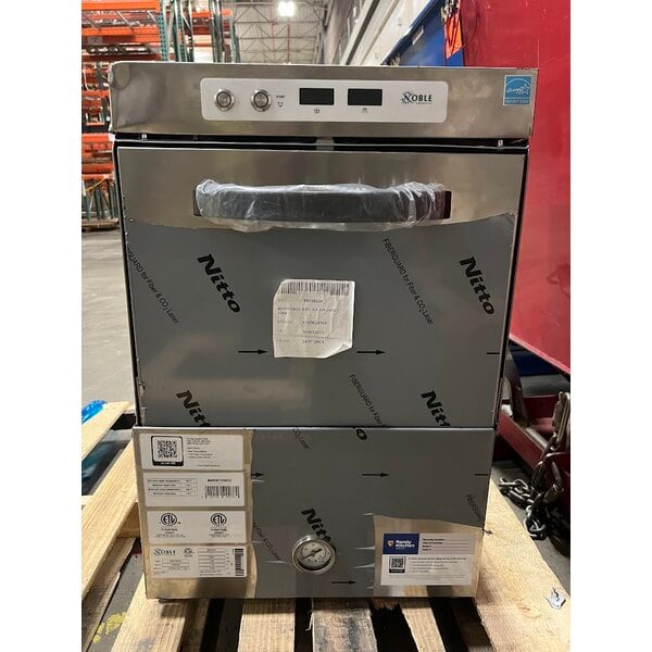 Scratch and Dent Noble Warewashing HTGW High-Temperature Underbar Glass Washer - 208V/240V, 1 Phase