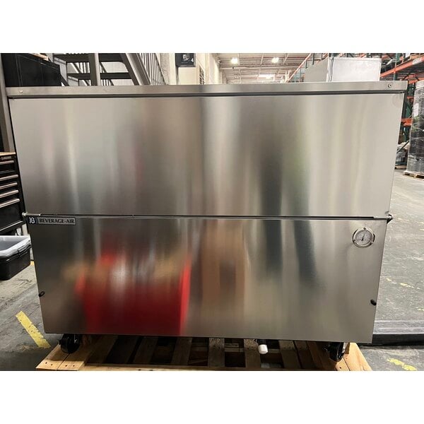 Scratch and Dent Beverage-Air ST49HC-S 49" Stainless Steel 2-Sided Cold Wall Milk Cooler