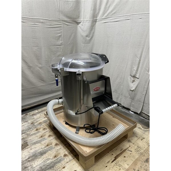 Scratch and Dent Avantco PPC22 22 lb. Countertop Potato Peeler - 120V, 1 hp