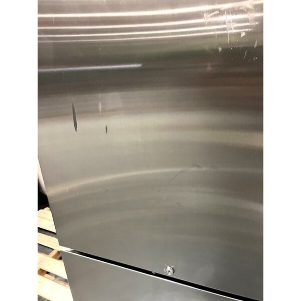 Scratch and Dent Avantco Z1-R2-A 29" Right-Hinged Solid Half Door Stainless Steel Reach-In Refrigerator