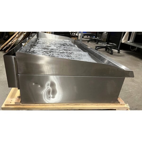 Scratch and Dent Cooking Performance Group GT-CPG-60-NL 60" Gas Countertop Griddle with Thermostatic Controls - 150,000 BTU