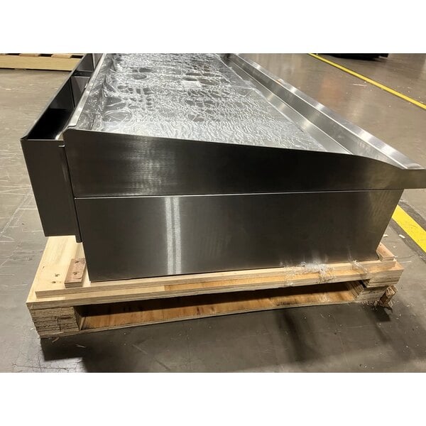 Scratch and Dent Cooking Performance Group GT-CPG-60-NL 60" Gas Countertop Griddle with Thermostatic Controls - 150,000 BTU