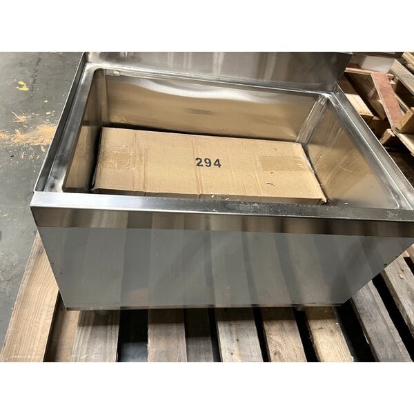 Scratch and Dent Regency 18" x 24" Underbar Ice Bin with 7 Circuit Post-Mix Cold Plate and Bottle Holders - 51 lb.