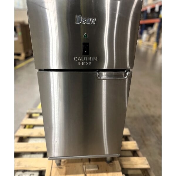 Scratch and Dent Dean by Frymaster SR114E Super Runner Economy 40 lb. Electric Floor Fryer - 208V, 1 Phase
