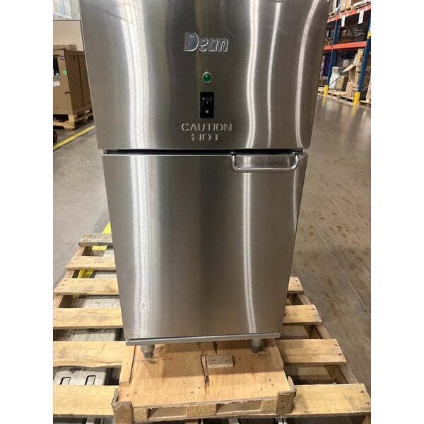 Scratch and Dent Dean by Frymaster SR114E Super Runner Economy 40 lb. Electric Floor Fryer - 208V, 1 Phase