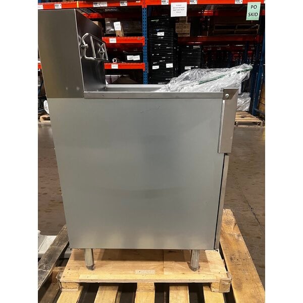 Scratch and Dent Dean by Frymaster SR114E Super Runner Economy 40 lb. Electric Floor Fryer - 208V, 1 Phase