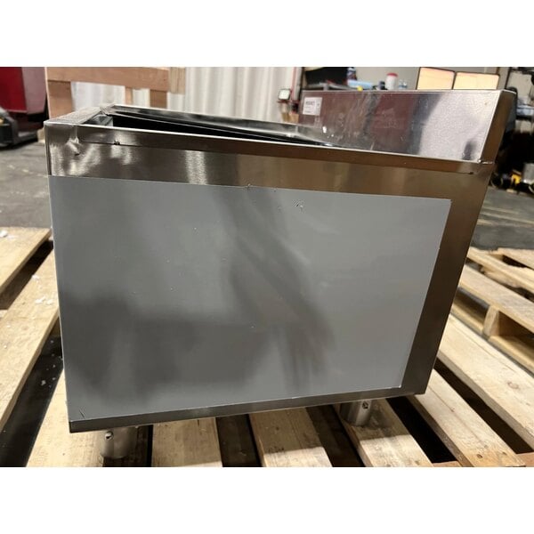 Scratch and Dent Regency 18" x 24" Underbar Ice Bin with 7 Circuit Post-Mix Cold Plate and Bottle Holders - 51 lb.