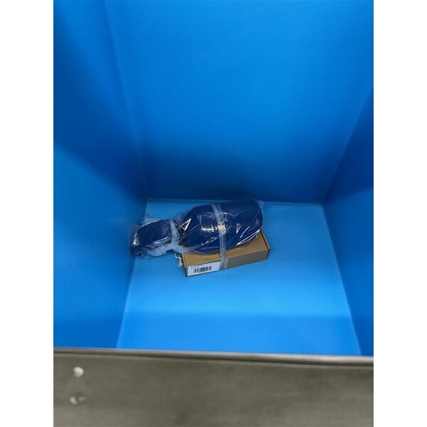 Scratch and Dent Manitowoc D-570 Ice Storage Bin - 532 lb.