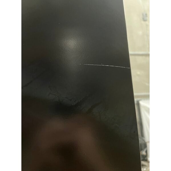 Scratch and Dent Avantco GD-ICE-24F 31" Black Indoor Glass Door Ice Merchandiser