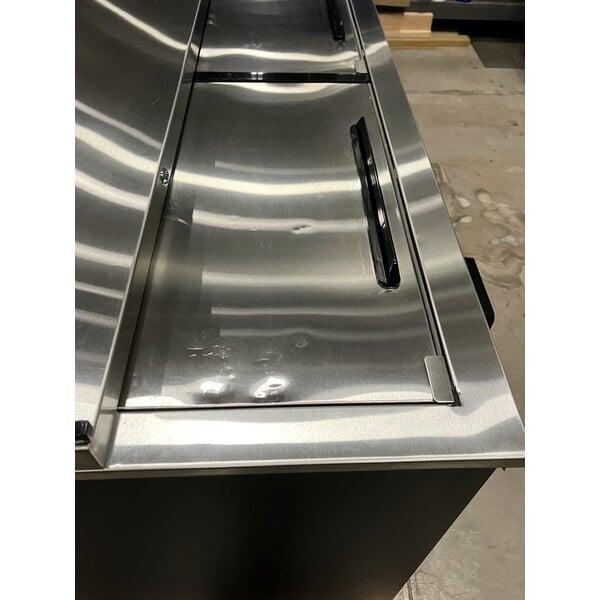 Scratch and Dent Avantco HBB-80-HC 80" Black Horizontal Bottle Cooler