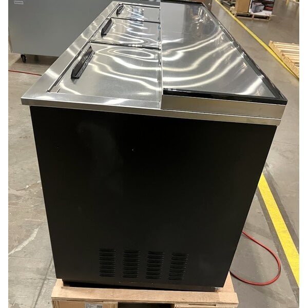 Scratch and Dent Avantco HBB-80-HC 80" Black Horizontal Bottle Cooler