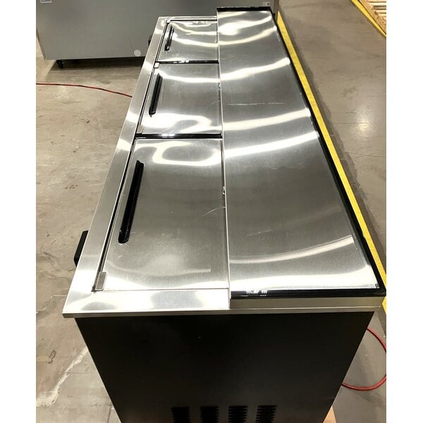 Scratch and Dent Avantco HBB-80-HC 80" Black Horizontal Bottle Cooler