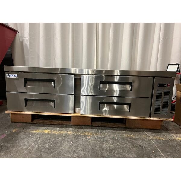 Scratch and Dent Avantco CBE-72-HC 72" 4 Drawer Refrigerated Chef Base