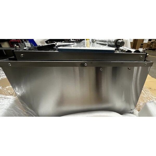 Scratch and Dent Avantco STE-4SA Four Pan Open Well Electric Steam Table with Undershelf - 120V, 2000W