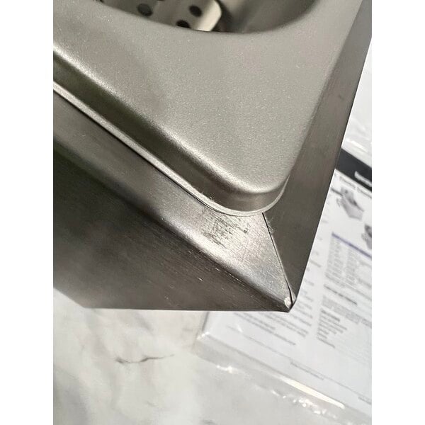 Scratch and Dent Vollrath CF-1800 10 lb. Commercial Countertop Deep Fryer - 120V