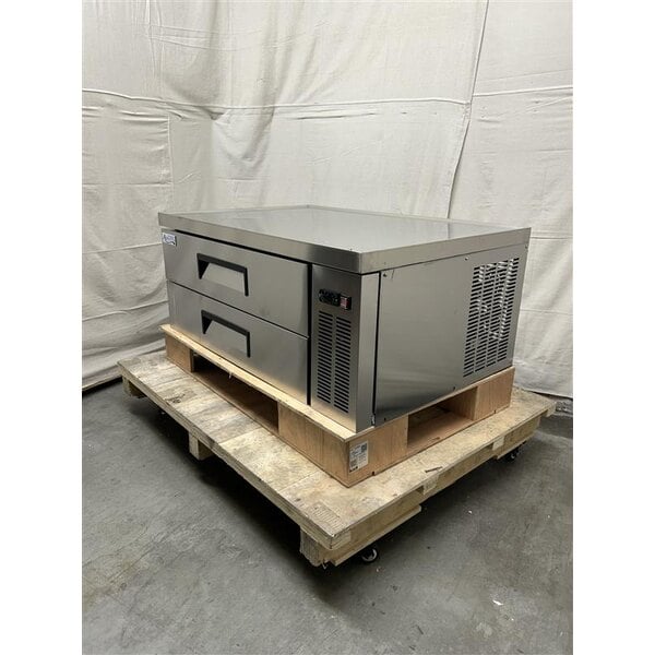 Scratch and Dent Avantco CBE-48-HC 48" 2 Drawer Refrigerated Chef Base