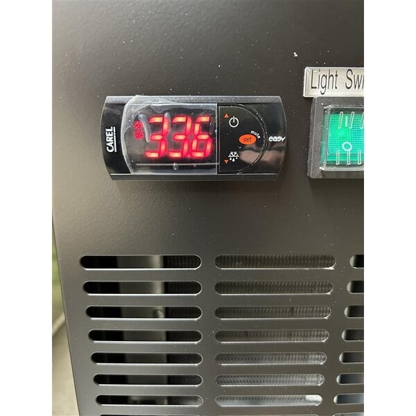 Scratch and Dent Avantco UDD-72-HC (2) Double Tap Kegerator Beer Dispenser - Black, (3) 1/2 Keg Capacity