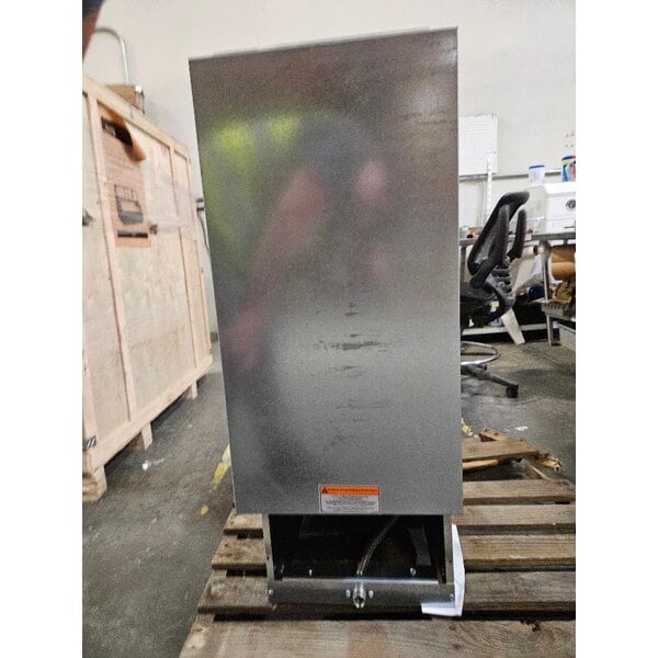 Scratch and Dent Pitco® 45C+S Natural Gas 42-50 lb. Stainless Steel Floor Fryer