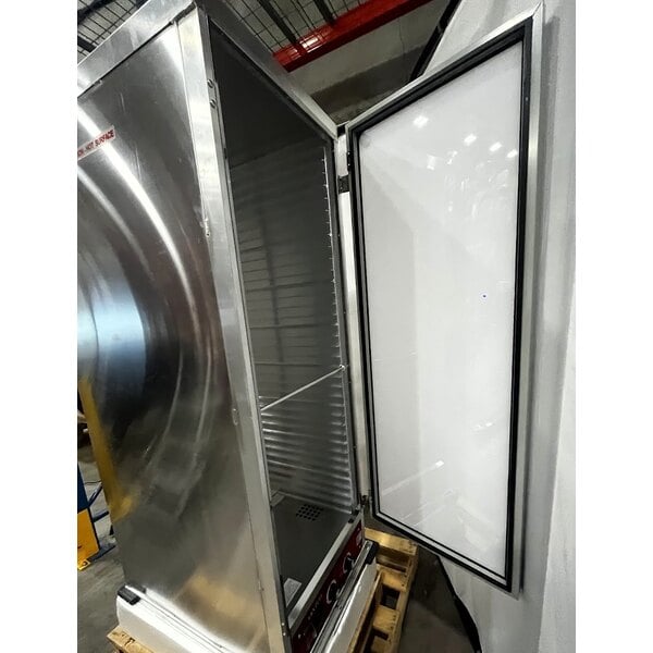 Scratch and Dent Avantco HPI-1836 Full Size Insulated Heated Holding / Proofing Cabinet with Clear Door - 120V