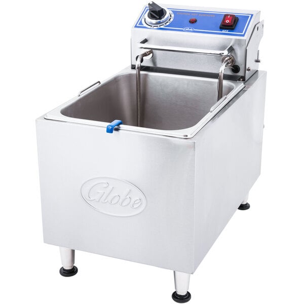 Scratch and Dent Globe PF16E 16 lb. Electric Countertop Fryer