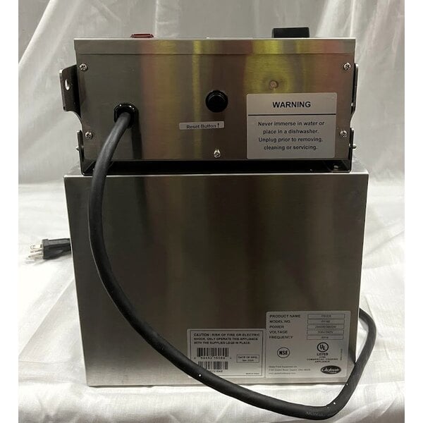 Scratch and Dent Globe PF16E 16 lb. Electric Countertop Fryer