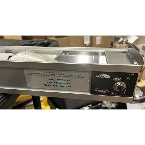 Scratch and Dent Vollrath 7286702 60" Cayenne Display Light Strip - 60W