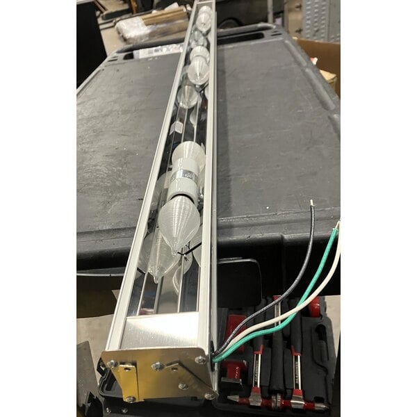Scratch and Dent Vollrath 7286702 60" Cayenne Display Light Strip - 60W