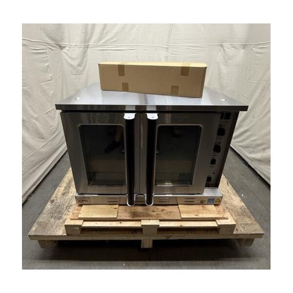 Scratch and Dent Cooking Performance Group FECD-100-C Single Deck Standard Depth Full Size Electric Convection Oven- 208V, 3 Phase, 11 kW