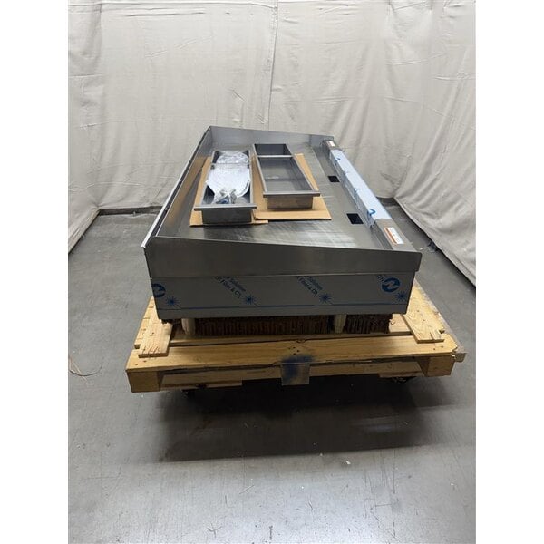 Scratch and Dent Wolf by Vulcan AGM60-NAT Natural Gas 60" Heavy-Duty Gas Countertop Griddle with Manual Controls - 135,000 BTU