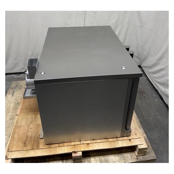 Scratch and Dent Cooking Performance Group FECD-100-D Single Deck Standard Depth Full Size Electric Convection Oven - 240V, 1 Phase, 11.9 kW
