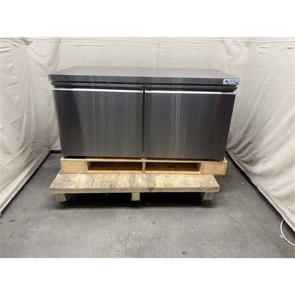 Scratch and Dent Avantco SS-UC-60R-HC 60" Undercounter Refrigerator
