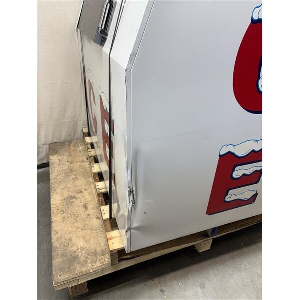 Scratch and Dent Leer 40ASL-R290 51" Outdoor Auto Defrost Ice Merchandiser with Slanted Front and Galvanized Steel Door