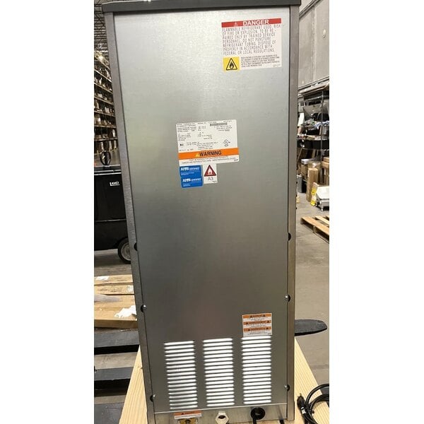 Scratch and Dent Manitowoc CNP0202A-161L 16 1/4" Air-Cooled Countertop Nugget Ice Maker / Water Dispenser with Lever Dispensing and 20 lb. Bin - 285 lb., 115V