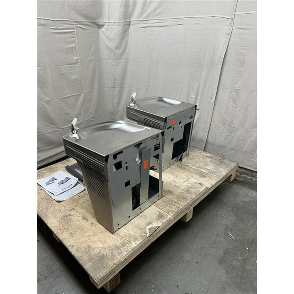 Scratch and Dent Zurn Elkay EZSTL8LC Light Gray Granite 8 GPH Bi-Level Wall Mount Non-Filtered Drinking Fountain with Extra Deep Basin and Vinyl Finish - 115V - Chilled