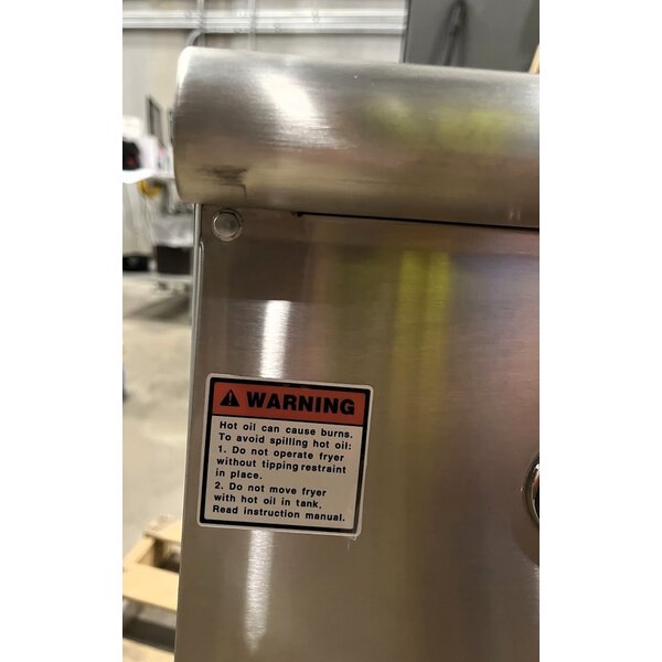 Scratch and Dent Avantco FF50 Natural Gas 50 lb. Stainless Steel Floor Fryer - 120,000 BTU