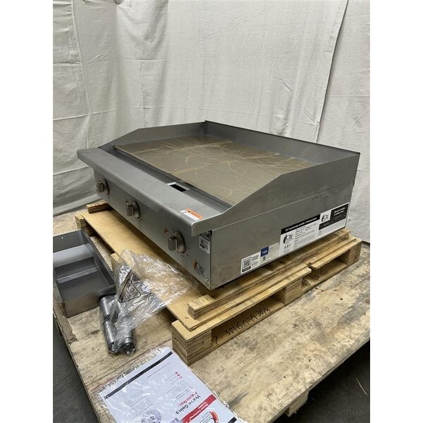 Scratch and Dent Cooking Performance Group G-CPG-36-M 36" Electric Countertop Griddle - 9 kW / 12 kW, 208 / 240V