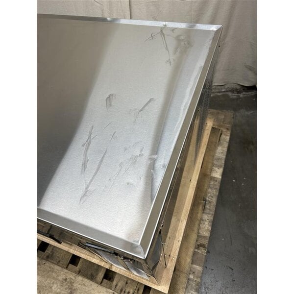 Scratch and Dent Avantco CBE-36-HC 36" 2 Drawer Refrigerated Chef Base