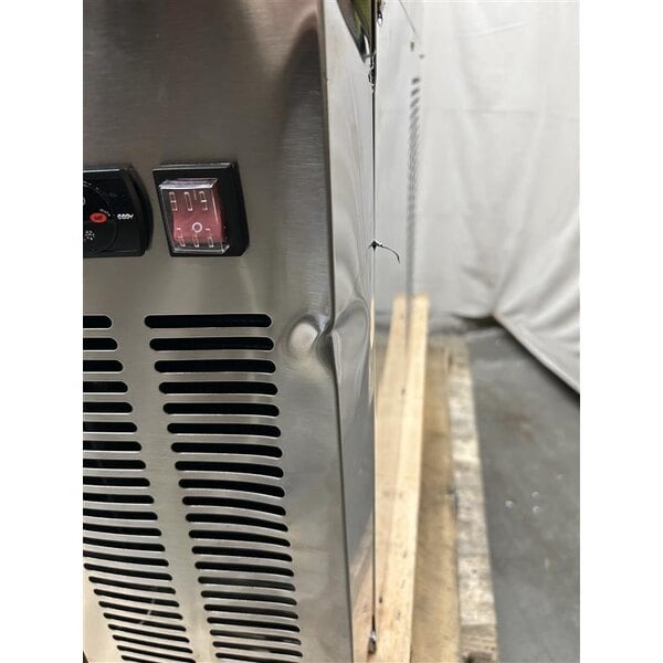 Scratch and Dent Avantco CBE-36-HC 36" 2 Drawer Refrigerated Chef Base